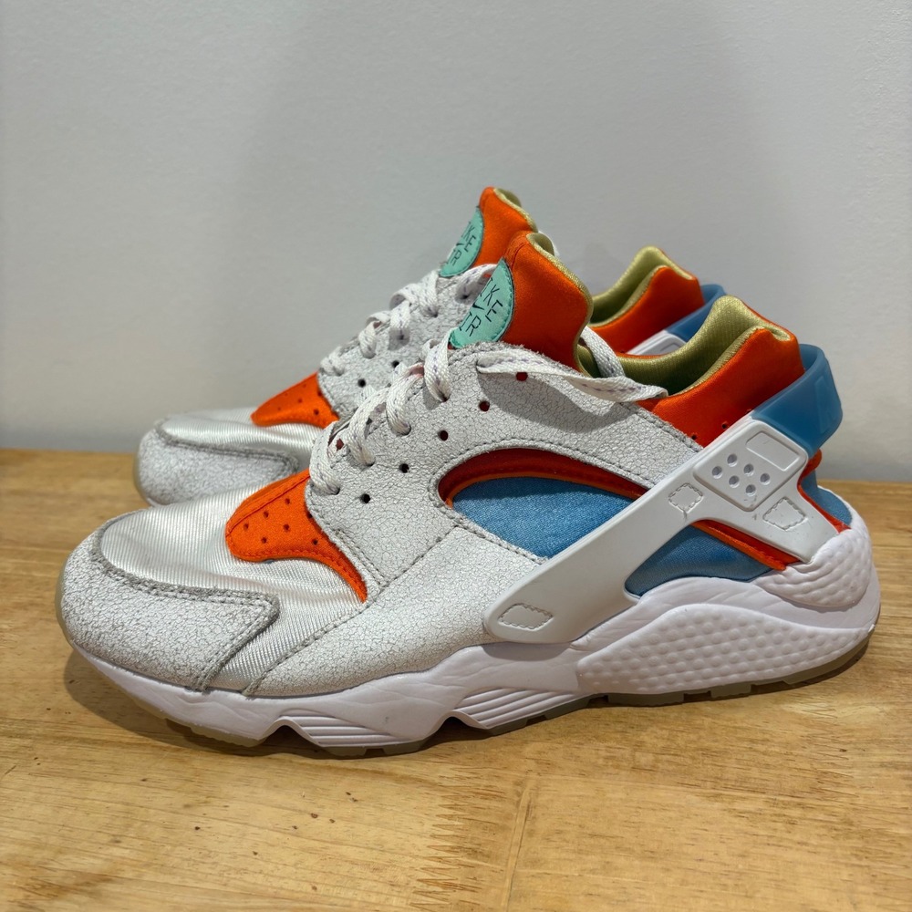 Nike‎ Air Huarache Running Shoes Mens White Orange Blue size 9.5 DX2345-100